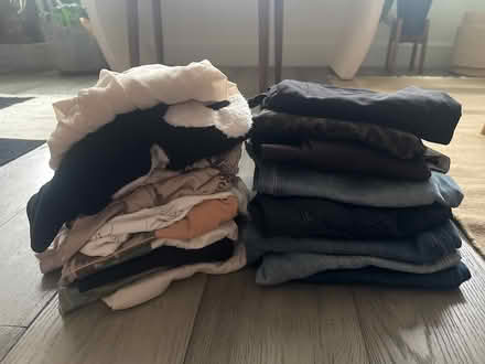 Photo of free Women’s clothing S/XS (Bedstuy) #1
