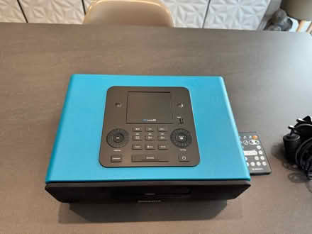 Photo of free Robert’s DAB radio (Weybridge, KT13) #2