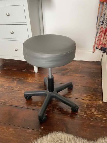 Photo of free Stool on wheels (Malvern WR14) #2