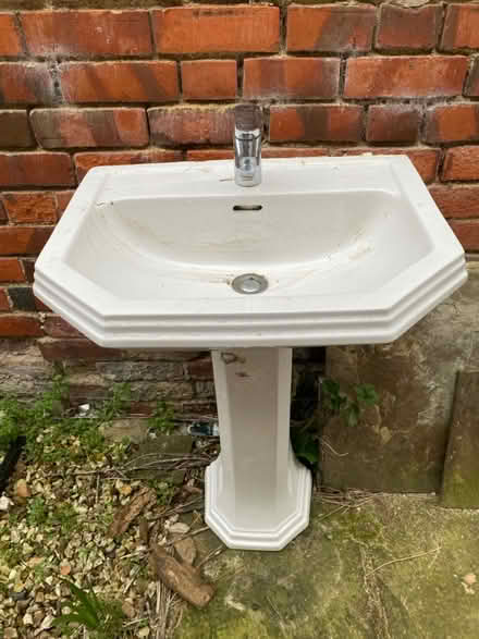 Photo of free Bathroom basin and tap (Cholsey OX10) #2