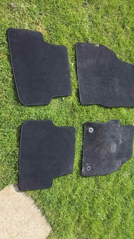 Photo of free mats for Skoda Fabia Mk4 (2021 on (Basingstoke RG22) #2