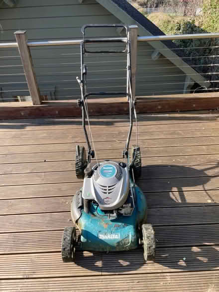 Photo of free Mulching lawnmower (Central maidstone) #1