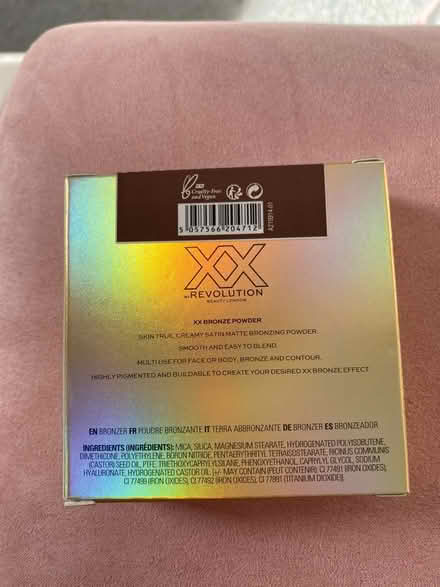 Photo of free Bronzer by Revolution (SW20 Wimbledon) #2