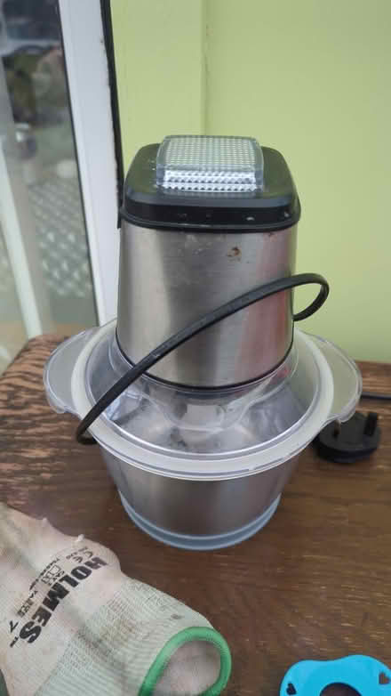 Photo of free Small food processor (Bebington) #1