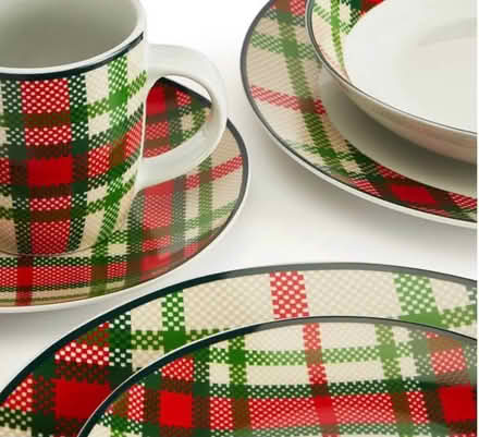 Photo of free NEW 30 Piece Dinner Set (Narborough) #1