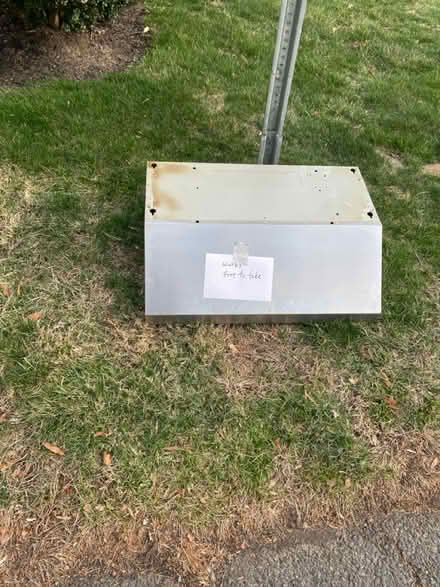 Photo of free Range hood (Harrison St in Princeton, NJ) #1