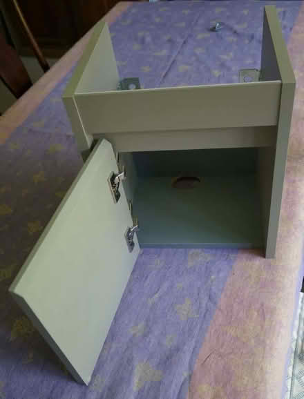 Photo of free Small cloakroom cabinet with sink wallmounted 36 x 28 (Headington OX3) #3