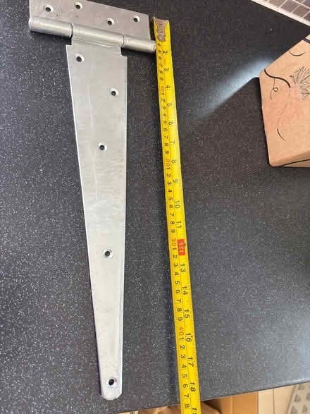 Photo of free Galvanised gate hinge (Marsworth HP23) #1