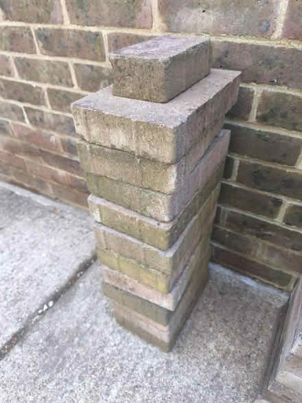 Photo of free x11 Pavers (Lewes (Nevill)) #1