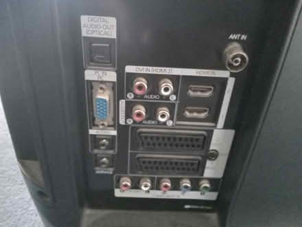 Photo of free Samsung tv (Neston CH64) #3