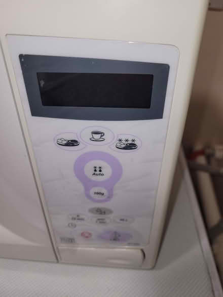 Photo of free Microwave (Cumnor OX2) #3