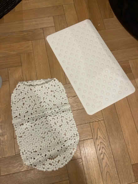 Photo of free Rubber Bath Mats (Westminster) #1