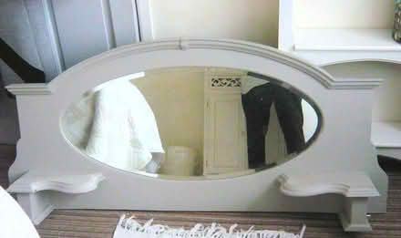 Photo of free MIRROR-vintage-shabby chic 2 shelves (Hoohill FY3) #1