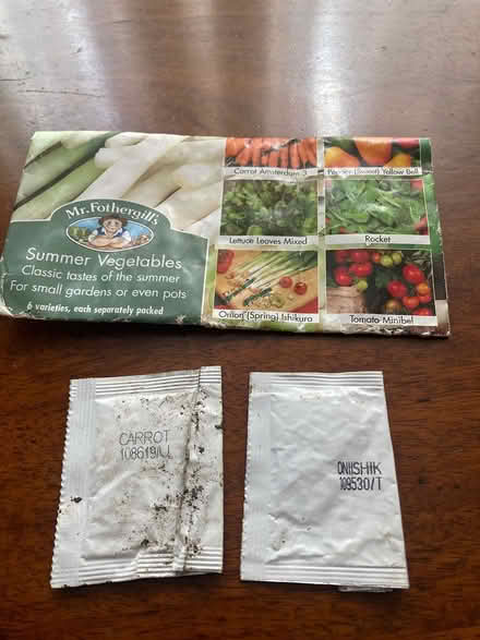 Photo of free seeds (Raynes Park (SW20)) #2