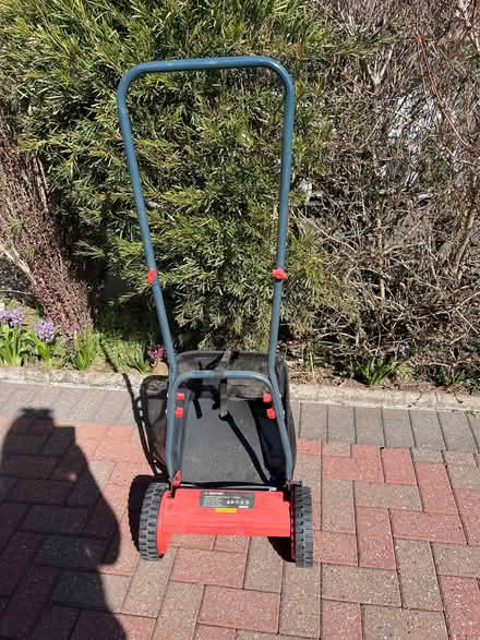 Photo of free Hand push cylinder mower (Overslade CV22) #1