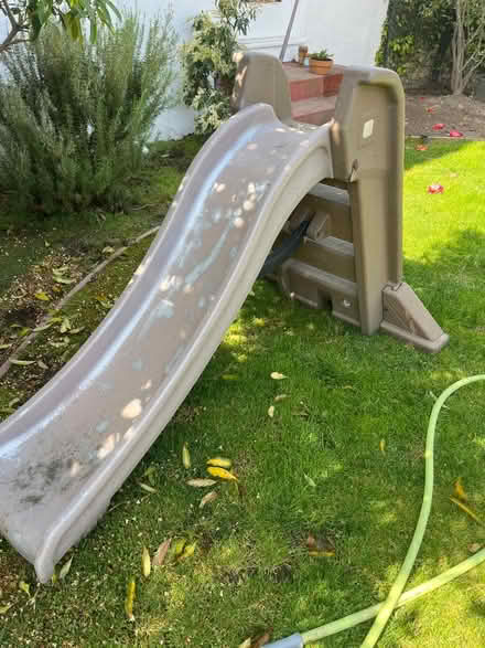 Photo of free Little kids slide (East End Alameda) #1
