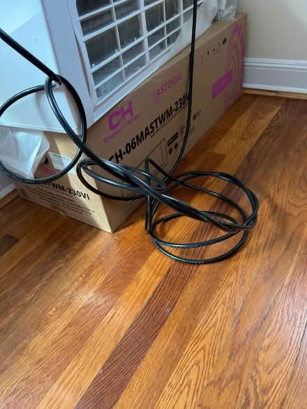 Photo of free Medium and large boxes (SE DC (SE DC (Ward 7)) #4