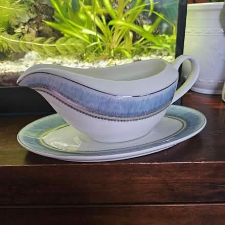 Photo of free Gravy pot (EH4) #1