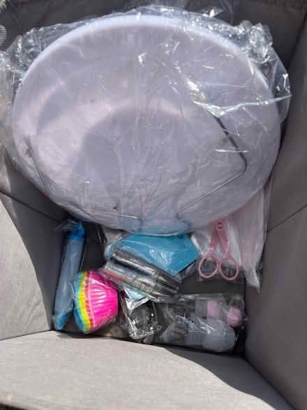 Photo of free TODAY ONLY Cake decorating kit (NW7) #1