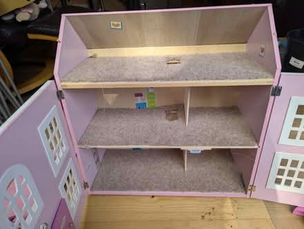Photo of free Dollhouse (Harmans Water RG12) #2