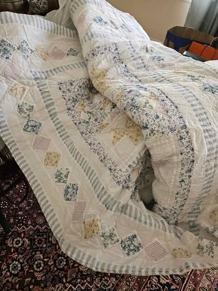 Photo of free King size bedspread (Crofton) #1