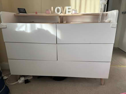 Photo of free Strage cabinet with drawers (Tooting) #1