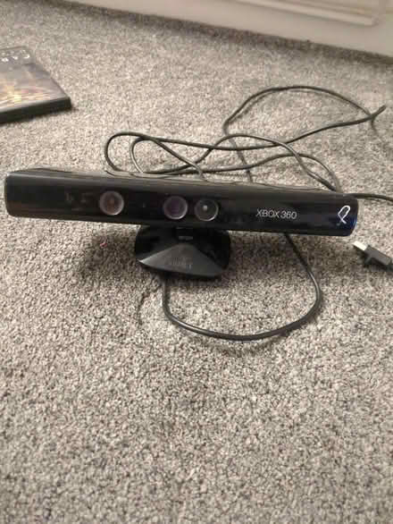 Photo of free Xbox 360, with kinect (Manor Estate, Hemel. HP3) #3