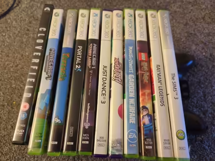 Photo of free Xbox 360, with kinect (Manor Estate, Hemel. HP3) #1
