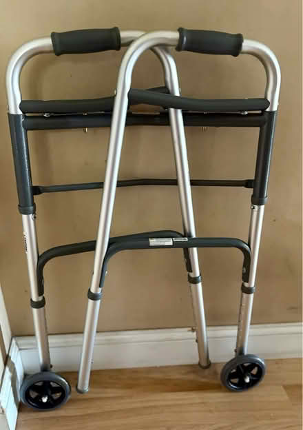Photo of free Walker exc cond (Central Alameda) #2