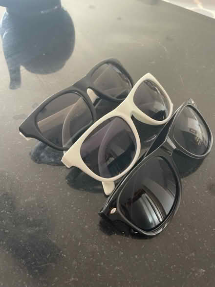 Photo of free Sunglasses (U street) #1