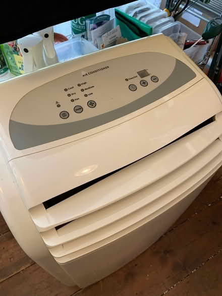 Photo of free Air-conditioning unit (Letchworth) #1