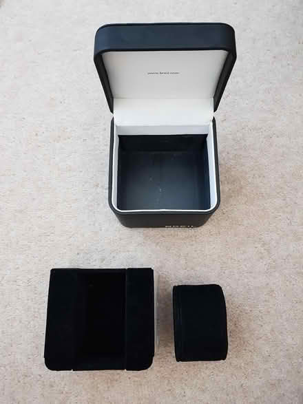 Photo of free Case for man's watch (Fairview GL52) #3