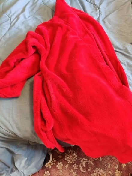 Photo of free Dressing gown (Burghfield Common RG7) #1