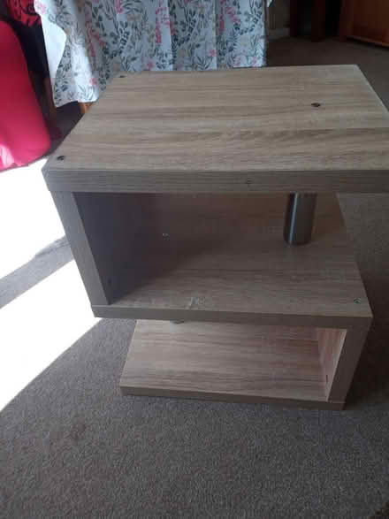 Photo of free S shaped side table (SS0 Westcliff) #2