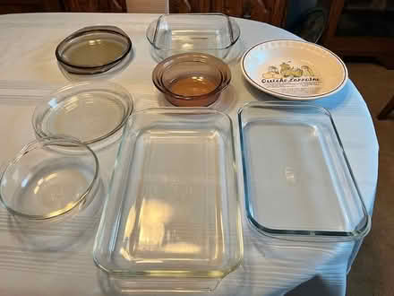 Photo of free Baking Dishes (Finch and Senlac) #1