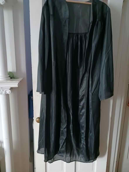 Photo of free graduation gown (60th cedar ave 19143) #1