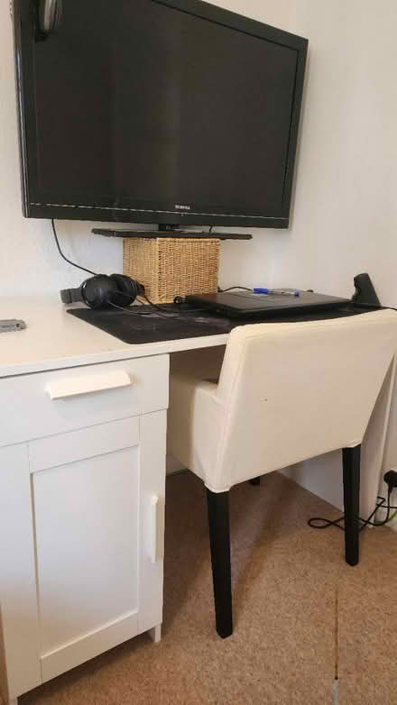 Photo of free Solid white office desk (Ham TW10) #3