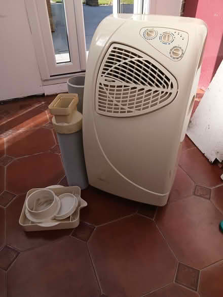 Photo of free Portable air conditioning unit (Olton B92) #1