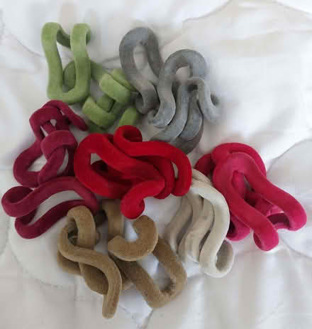 Photo of free 20 hanger clips (Nailsea BS48) #1