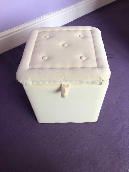 Photo of free One small ottoman (L9) #2