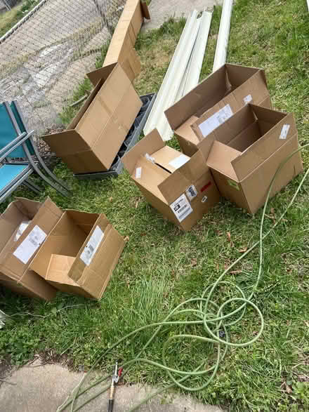 Photo of free Medium and large boxes (SE DC (SE DC (Ward 7)) #1