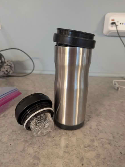 Photo of free Coffee/tea cup (63rd& main, DG) #1