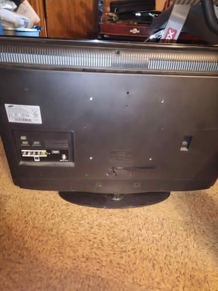 Photo of free Flat screen TV (Temple Hills,MD) #2