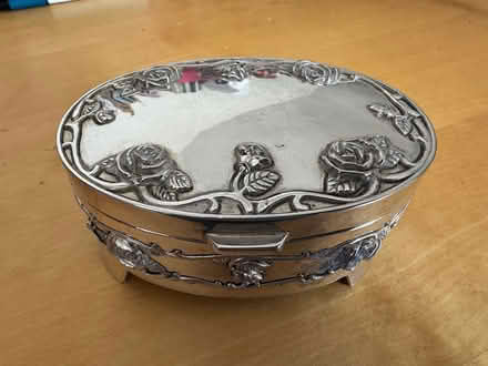 Photo of free Small jewellery box (Witney OX28 Deer Park) #1