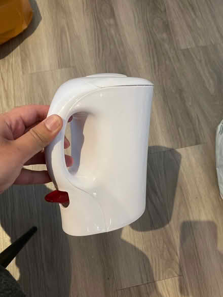 Photo of free Electric Water kettle (Beampark, Rainham RM13) #3