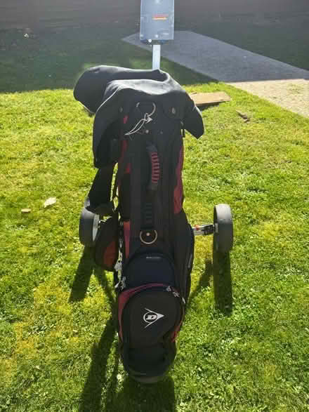 Photo of free Golf Bag And Trolley (CT7) #2