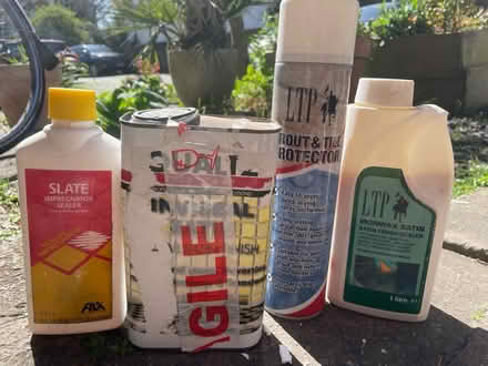 Photo of free LTP / QUALTZ tile sealant (SW9) #1