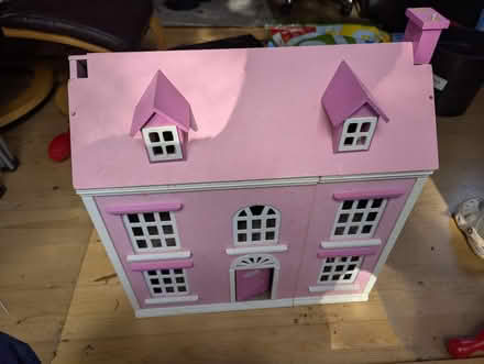 Photo of free Dollhouse (Harmans Water RG12) #1