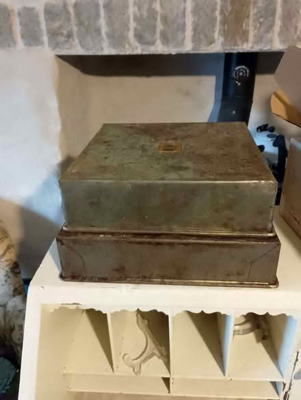 Photo of free Old cake tins (Ponterwyd SY23) #2