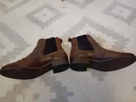 Photo of free Size 5 M&S Leather boots (Teddington TW11) #3